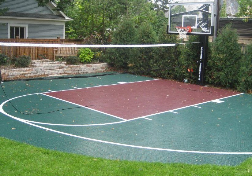 Curved Game Court